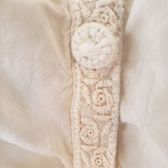 Gorgeous Boho Floral Embroidered 'Nasiba' Blouse Johnny Was - Picture 5 of 8